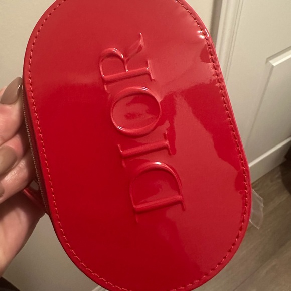 Dior Beauty Red Bag/Pouch - Picture 6 of 7